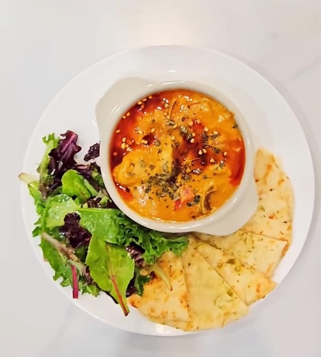 Chk’n/ Soya Chaap Tikka Masala with Basmati Rice, Naan and Salad.